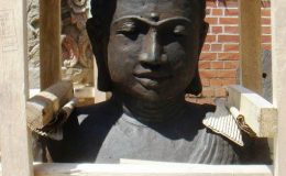 buddha-bueste-01-3-sg-60x40x19-3720